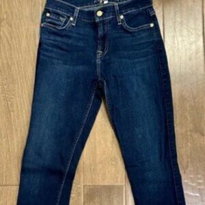For All Mankind Austyn Jeans straight leg style with a mid-rise NWOT Size 29